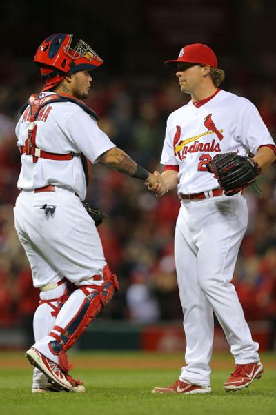 50 cent drinks when Cardinals score six or more runs at On The Run | St. Louis Post-Dispatch ...
