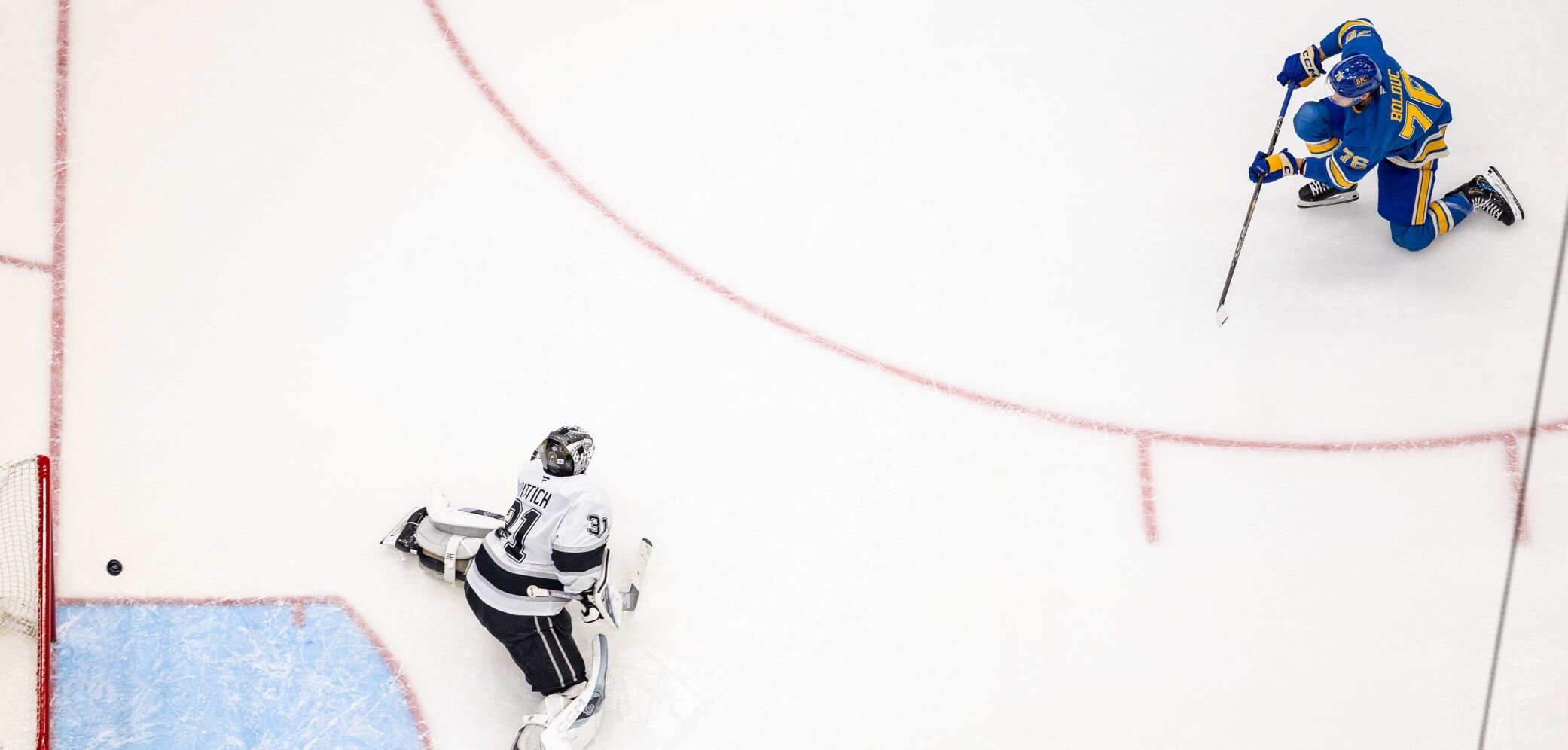 Blues take on Los Angeles Kings