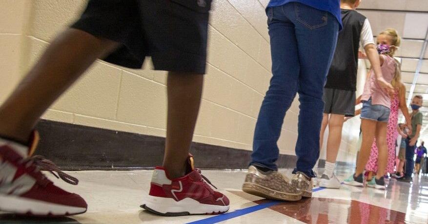 St. Louis County school district may declare itself a ‘safe zone’ for ...