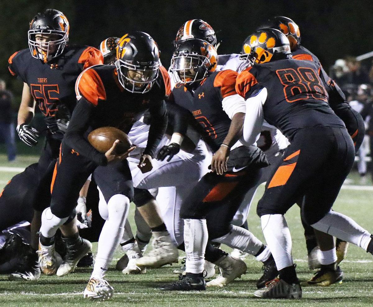 Edwardsville Tigers At Cbc Cadets High School Football
