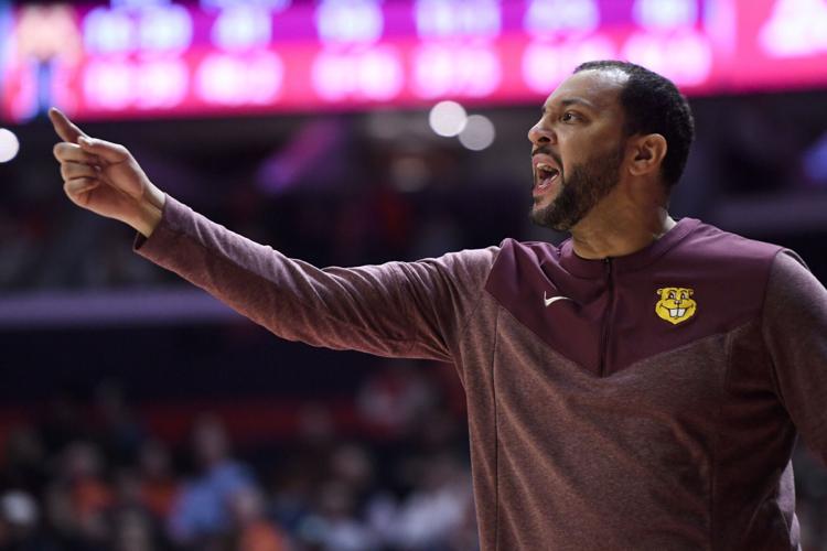 How to watch Illinois vs. Northwestern basketball TV channel, live stream, game time