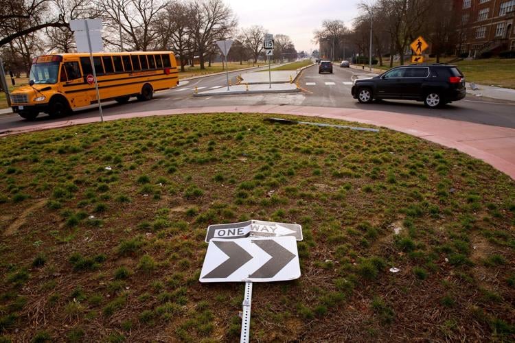 Mayor enacts plan to increase road, pedestrian safety