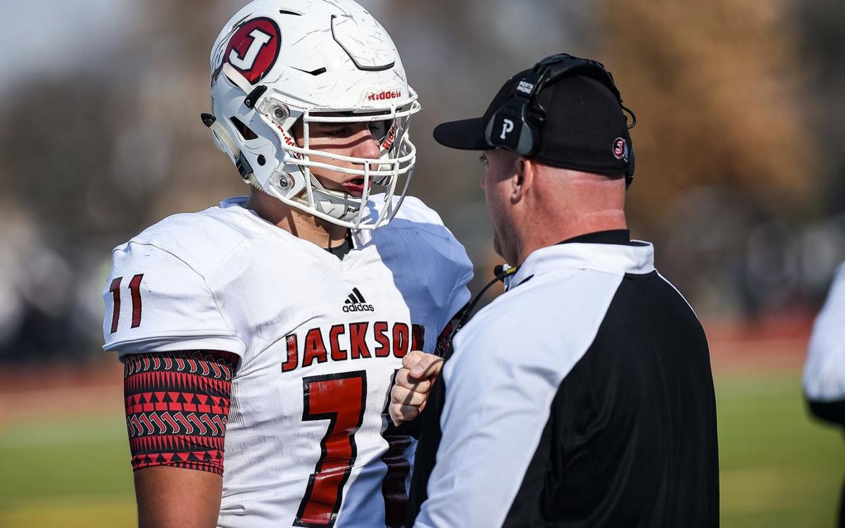 Vianney gashes Jackson with 35 unanswered points in quarterfinal win | High School Football ...