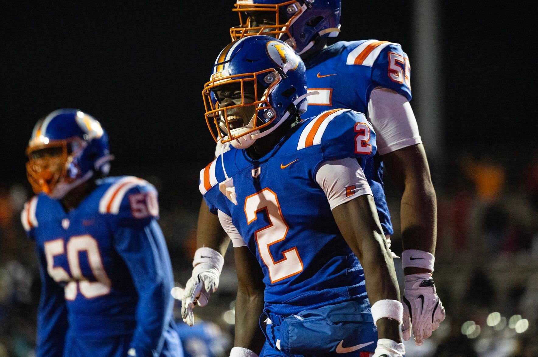 East St. Louis comes up short against IMG Academy in clash of national