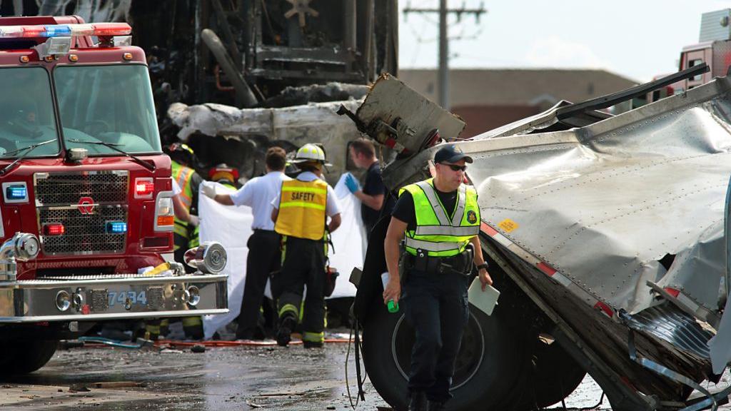One Dead In Arnold Crash As Traffic Backed Up From Earlier Fire On Interstate 55 Law And Order Stltoday Com One Dead In Arnold Crash As Traffic Backed Up From Earlier Fire On Interstate 55 Law And Order Stltoday Com