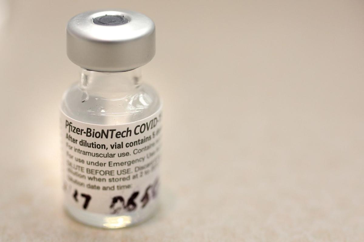 BJC begins vaccinating frontline caregivers