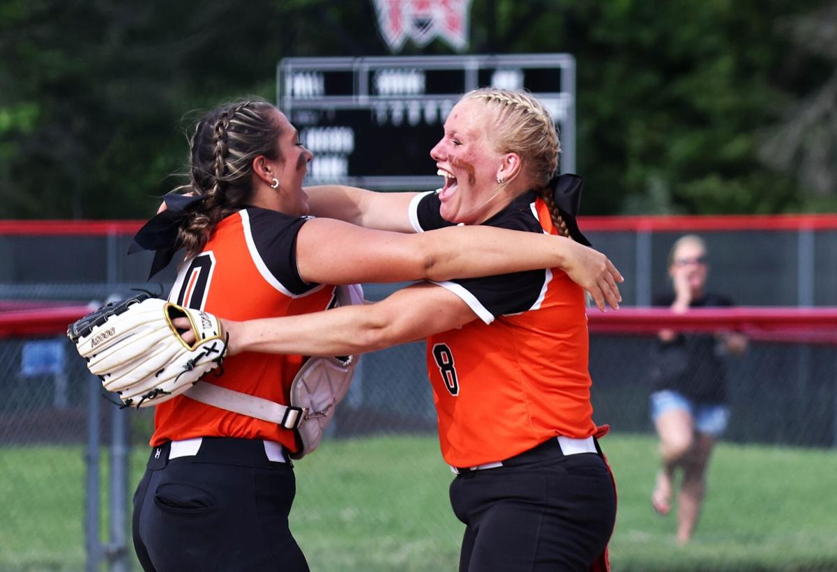 Class 3A Triad Regional: Waterloo 6, Triad 5