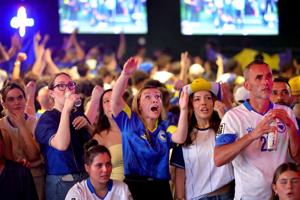 Bosnian soccer fans gather in St. Louis to watch World Cup match with United States