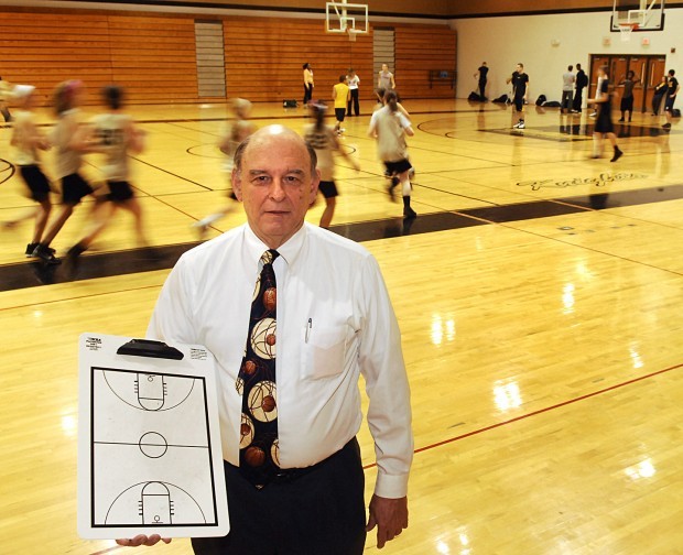 Francis Howell North's Moyer outlasts most peers