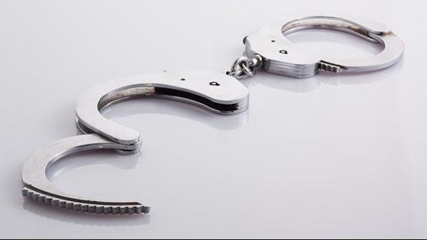 >St Louis County Man Accused Of Buying Kits From China To Turn Glock Pistols Into Automatic Weapons Law And Order Stltoday Com