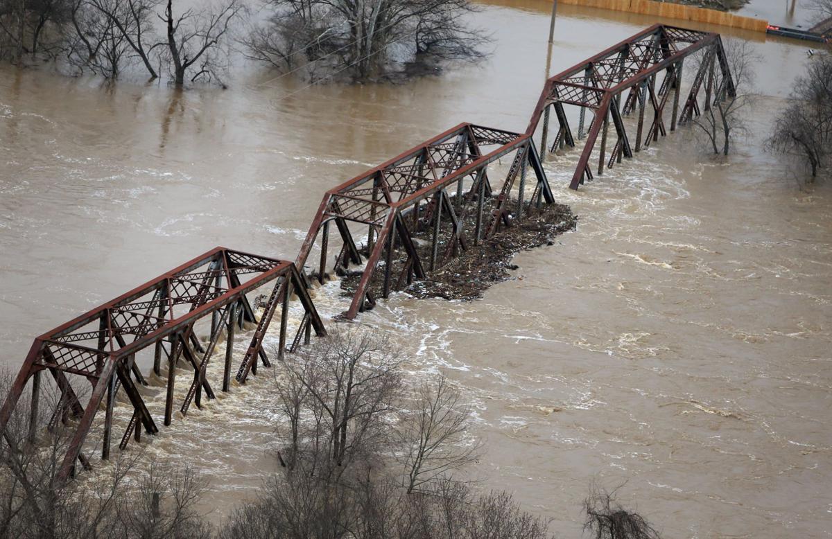 Aerial photos of historic flooding on Meramec River News