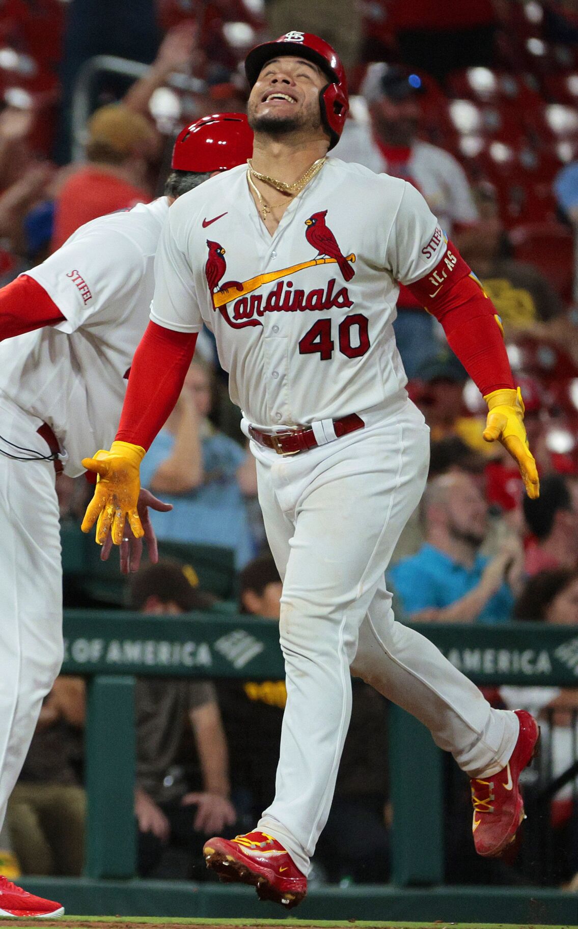 St. Louis Cardinals: Willson Contreras Hits 2 Home Runs With Parents In  Attendance