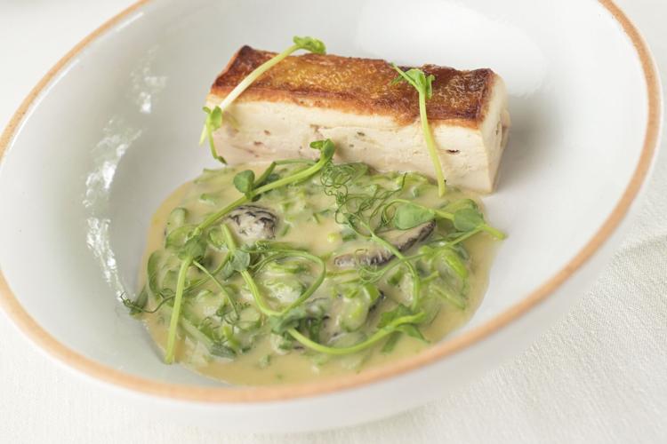 Robin Restaurant in Maplewood