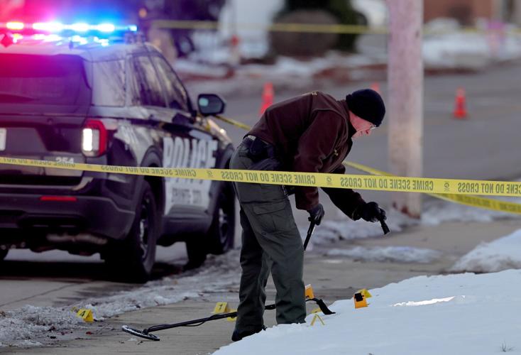 Granite City police officer shot