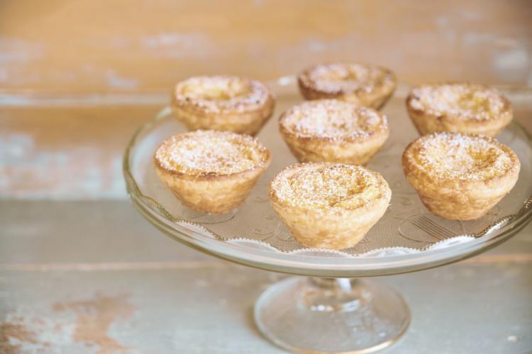 pint size bakery pasteis de nata