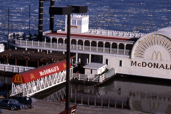 mcdonalds riverboat st louis mo