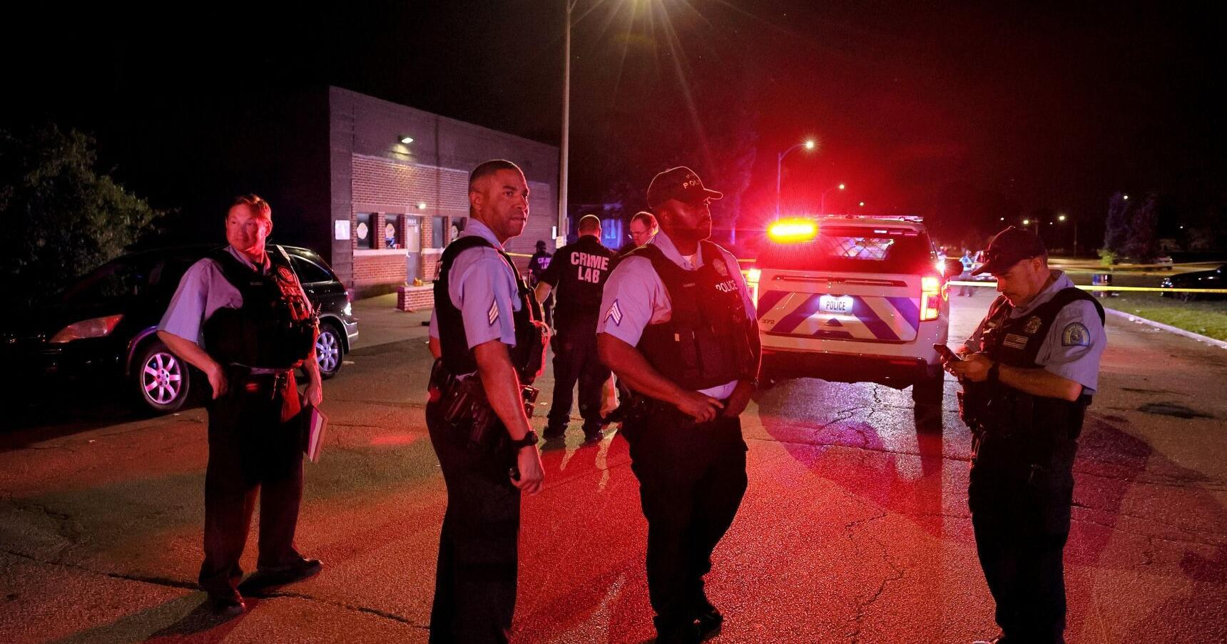 10 shot, 3 killed in weekend of mayhem in St. Louis - Vimarsana News