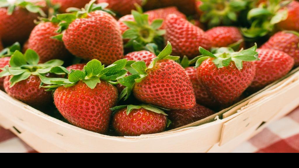You can never have too many fresh strawberries Food and cooking