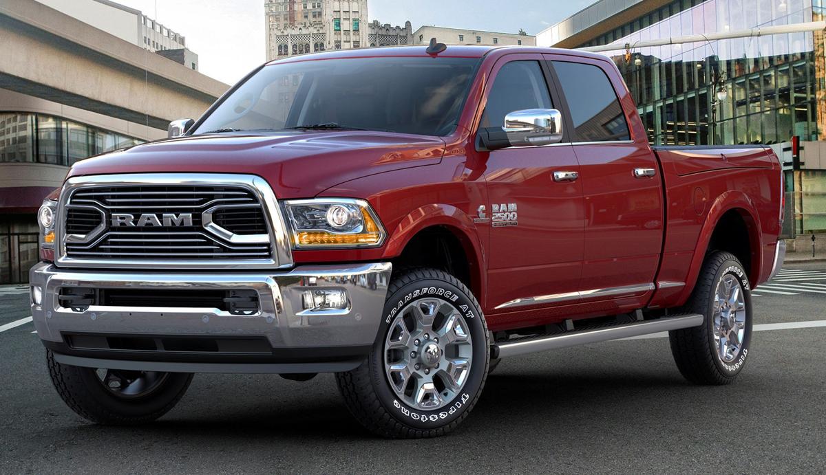 2016 Ram 2500 3500 Hd It Loudly Claims Braggin Rights For Payload 2016 Ram 2500 3500 Hd