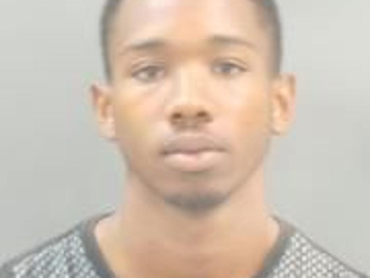 St Louis Man Killed Woman At Clothing Store In Spat Over Money