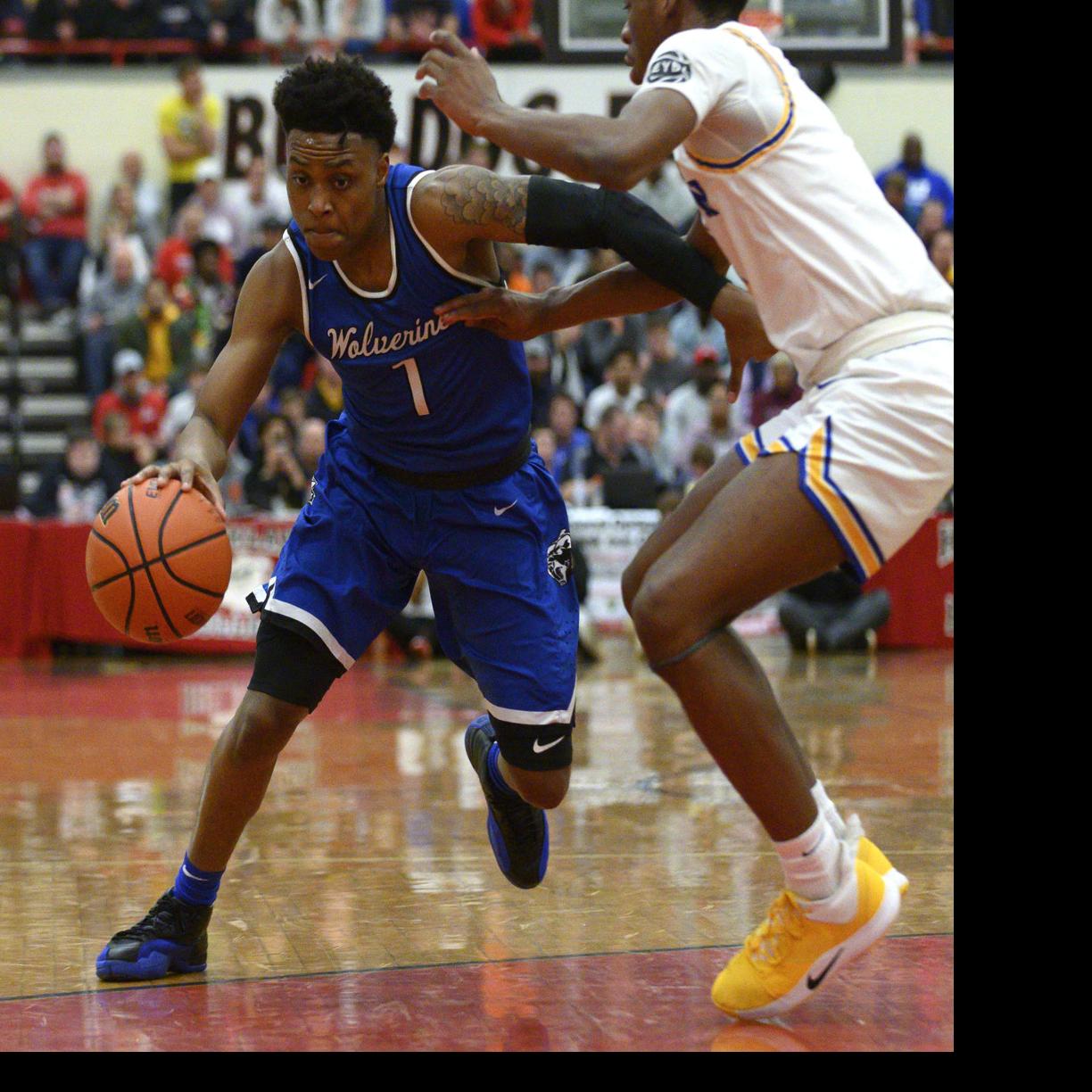 Russell Wows The Crowd As Vashon Rallies Past Simeon Boys