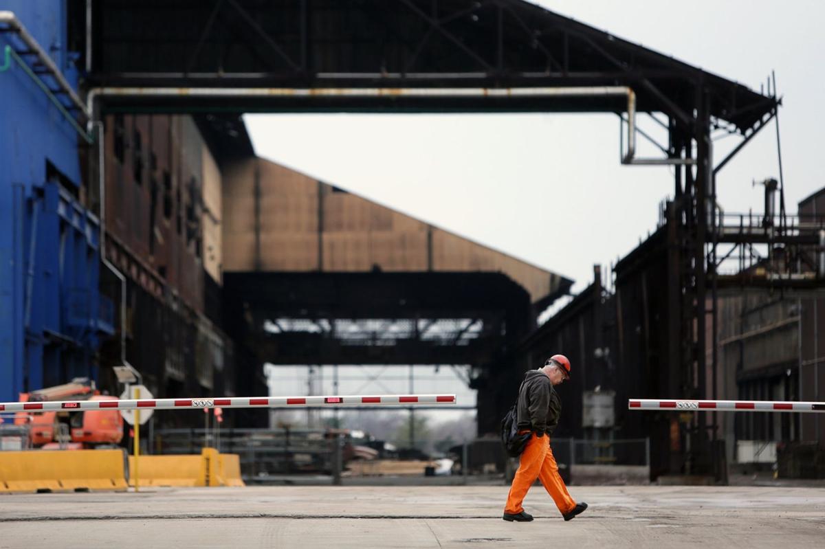 U.S. Steel to bring back 500 workers in Granite City Business