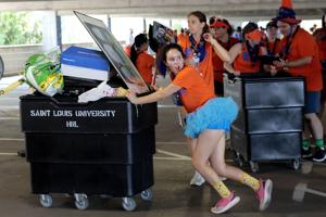 SLU move-in day