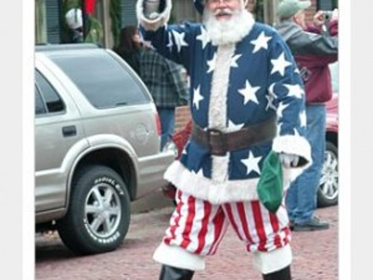 St Charles Christmas Traditions Starts Friday On Historic Main Street St Charles Stltoday Com St Charles Main St Christmas, 2021