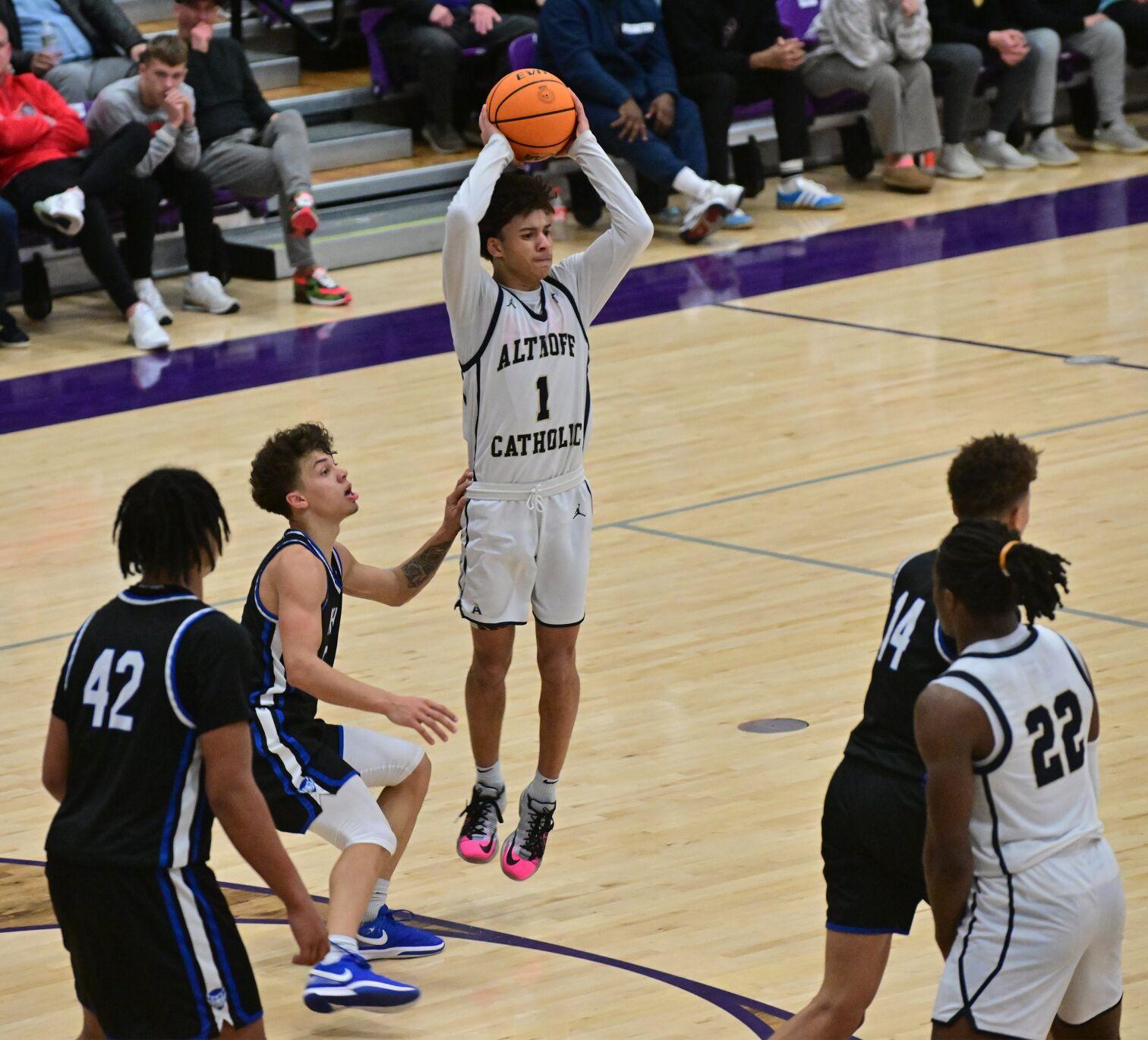 Althoff hangs tough before falling to Quincy in semifinals of 40th
