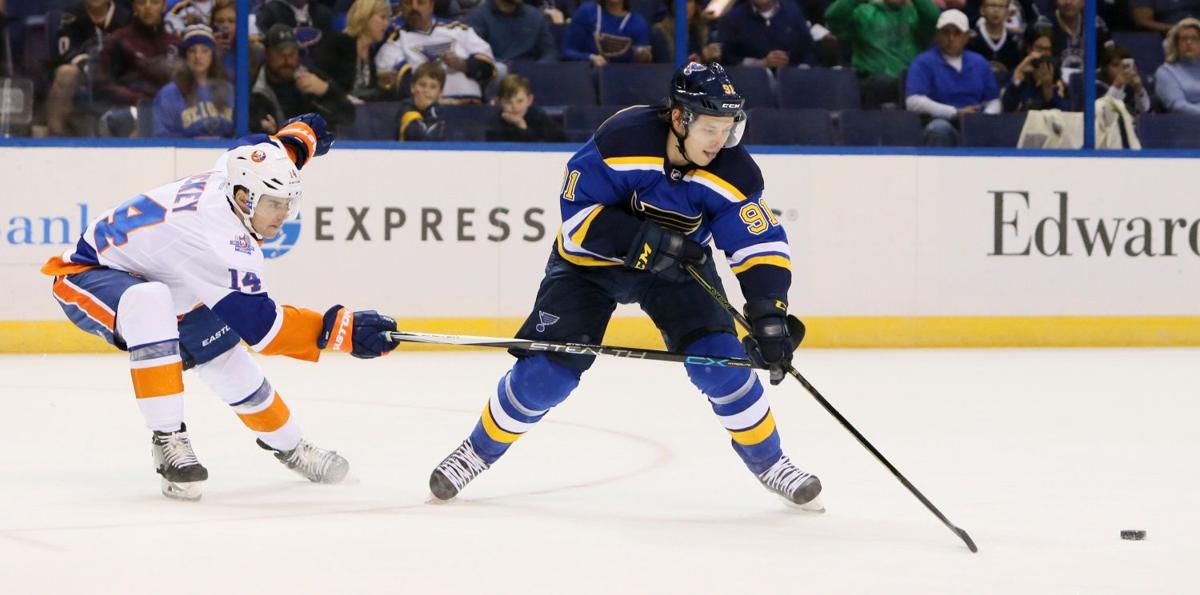 St. Louis Blues v New York Islanders