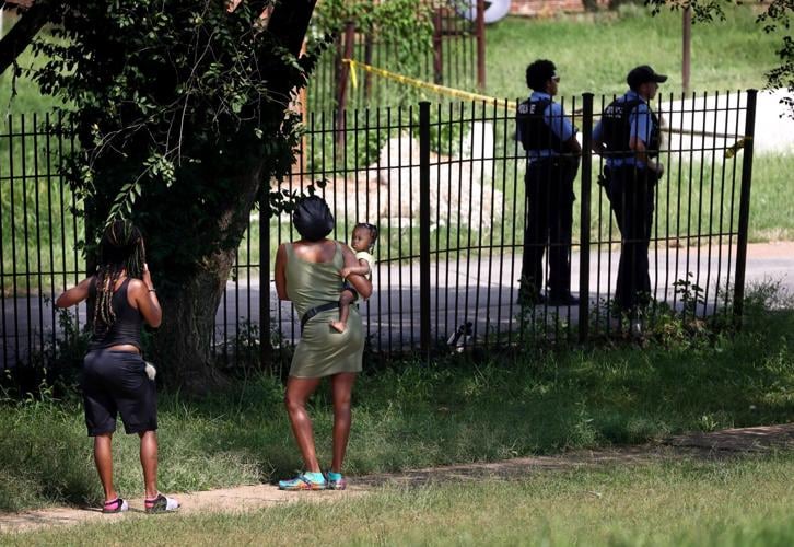 Police at standoff along Hodiamont Avenue