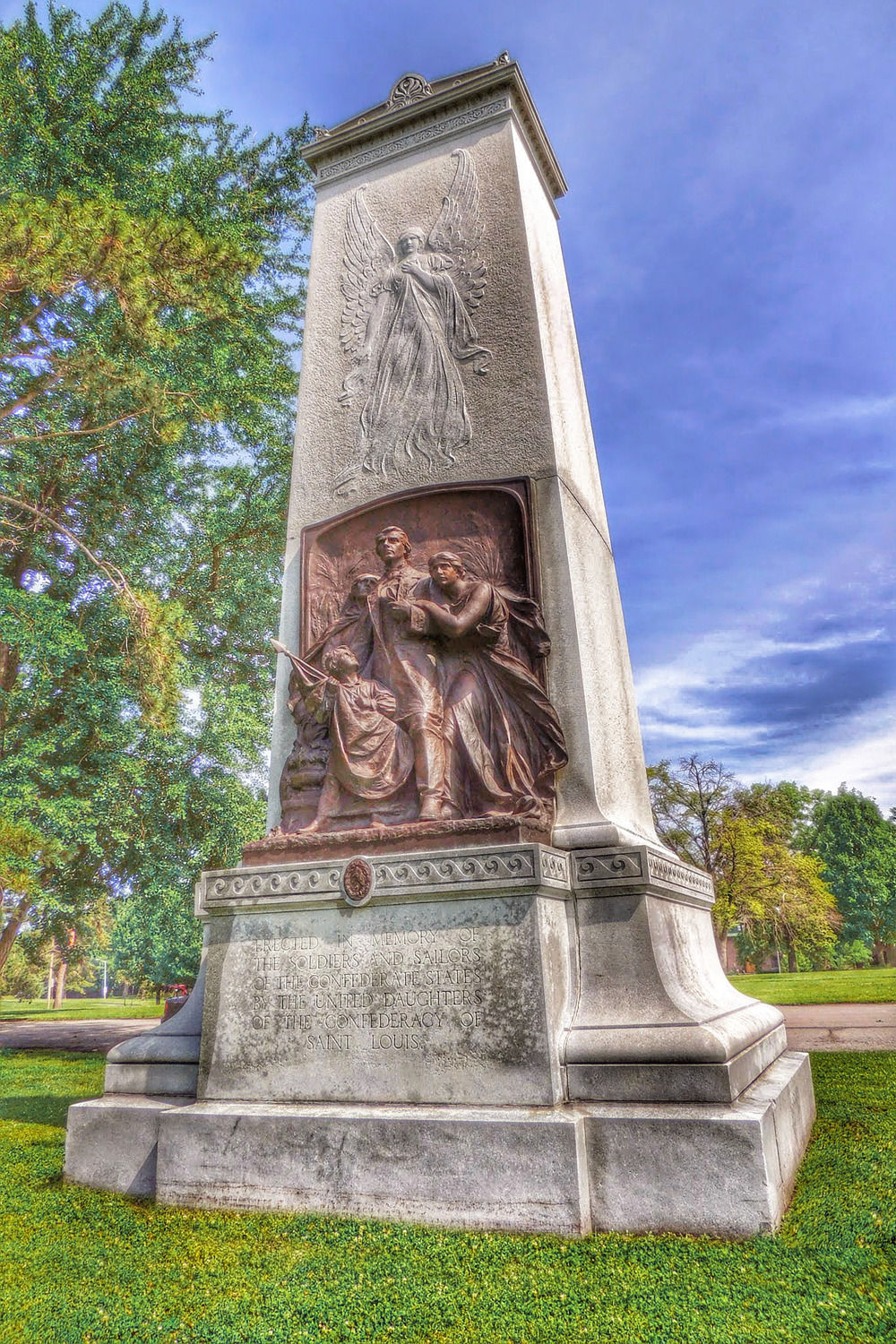 Should Confederate memorial be removed from Forest Park? Joe's St