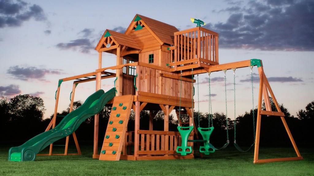Skyfort II cedar swing set features large clubhouse with