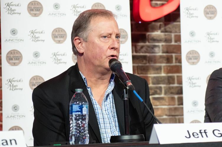 STL Sports on Tap at Ballpark Village