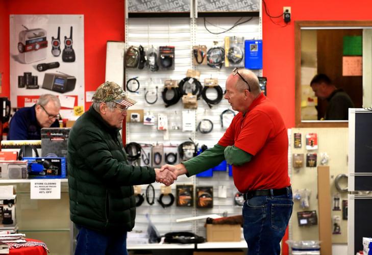 Retirement marks end of an era in Mascoutah, as one of the last area Radio Shacks closes