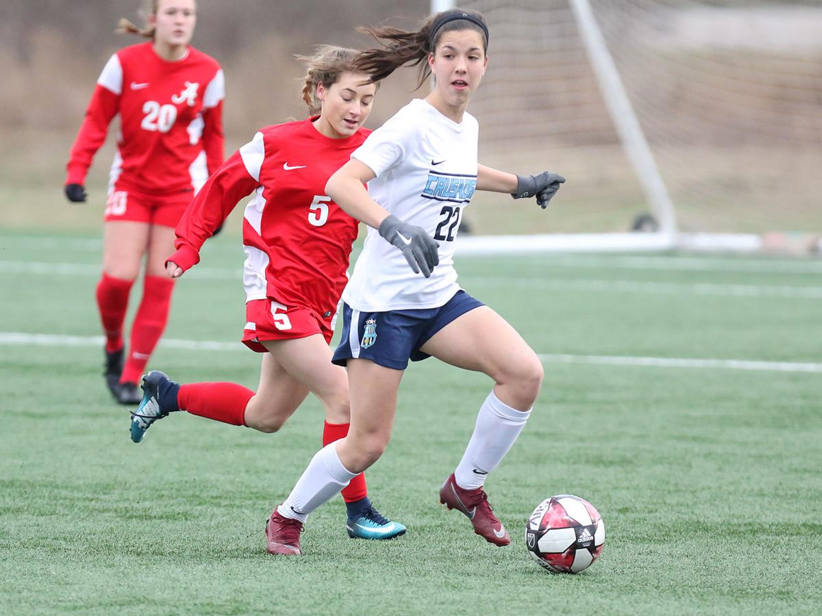 Alton vs. St. Dominic girls soccer
