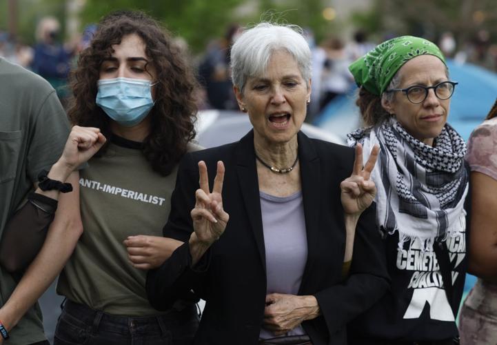 Palestinian supporters protest at Washington University in St. Louis