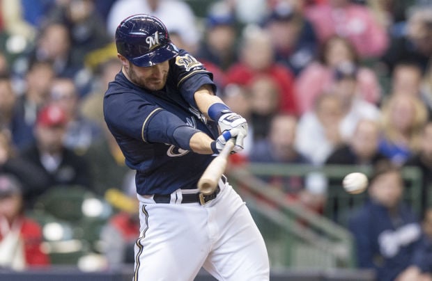 Lucroy to miss 4-6 weeks with hamstring strain
