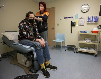 Planned Parenthood hosts gender-affirming care pop-up clinic