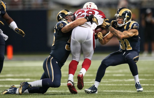 Linebacker (53) Ernest Jones of the Los Angeles Rams against the Arizona  Cardinals in an NFL football game, Sunday, Sept. 25, 2022, in Glendale, AZ.  Rams won 20-12. (AP Photo/Jeff Lewis Stock Photo - Alamy