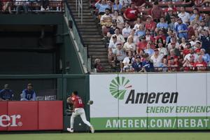 Cardinals host Royals