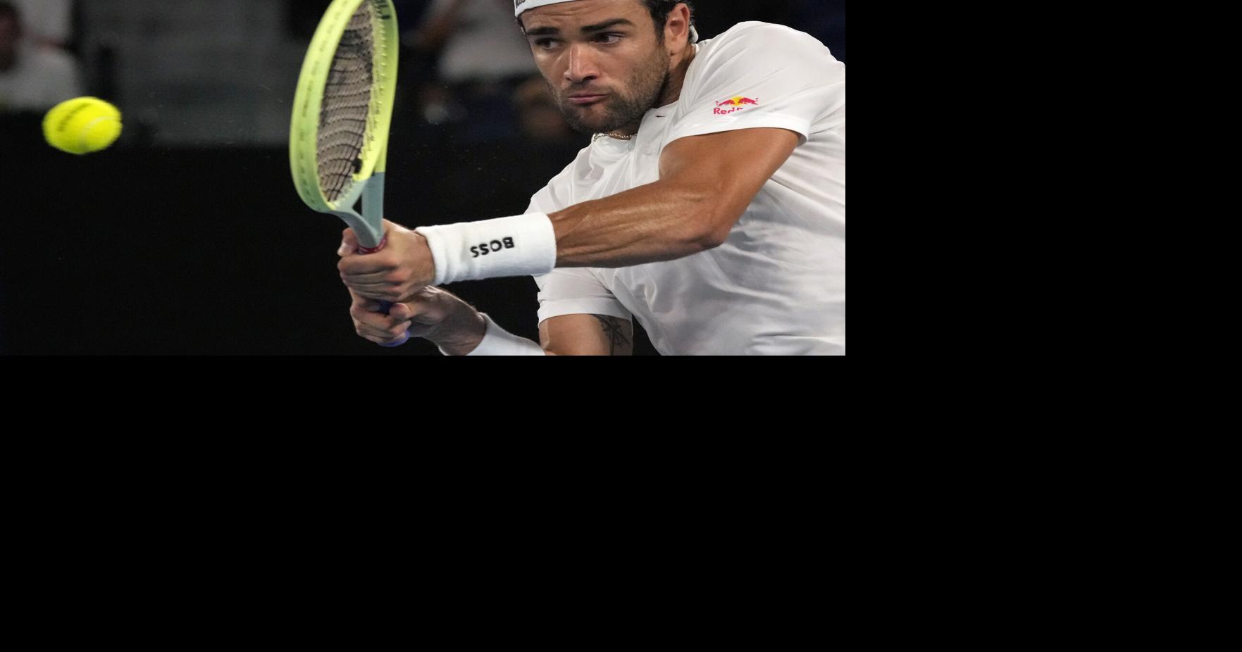 Are bad shots, blown leads at Australian Open 'choking'?