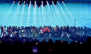 Chris Brown and Usher’s “Raymond and Brown” tour plays St. Louis' Dome at the America's Center