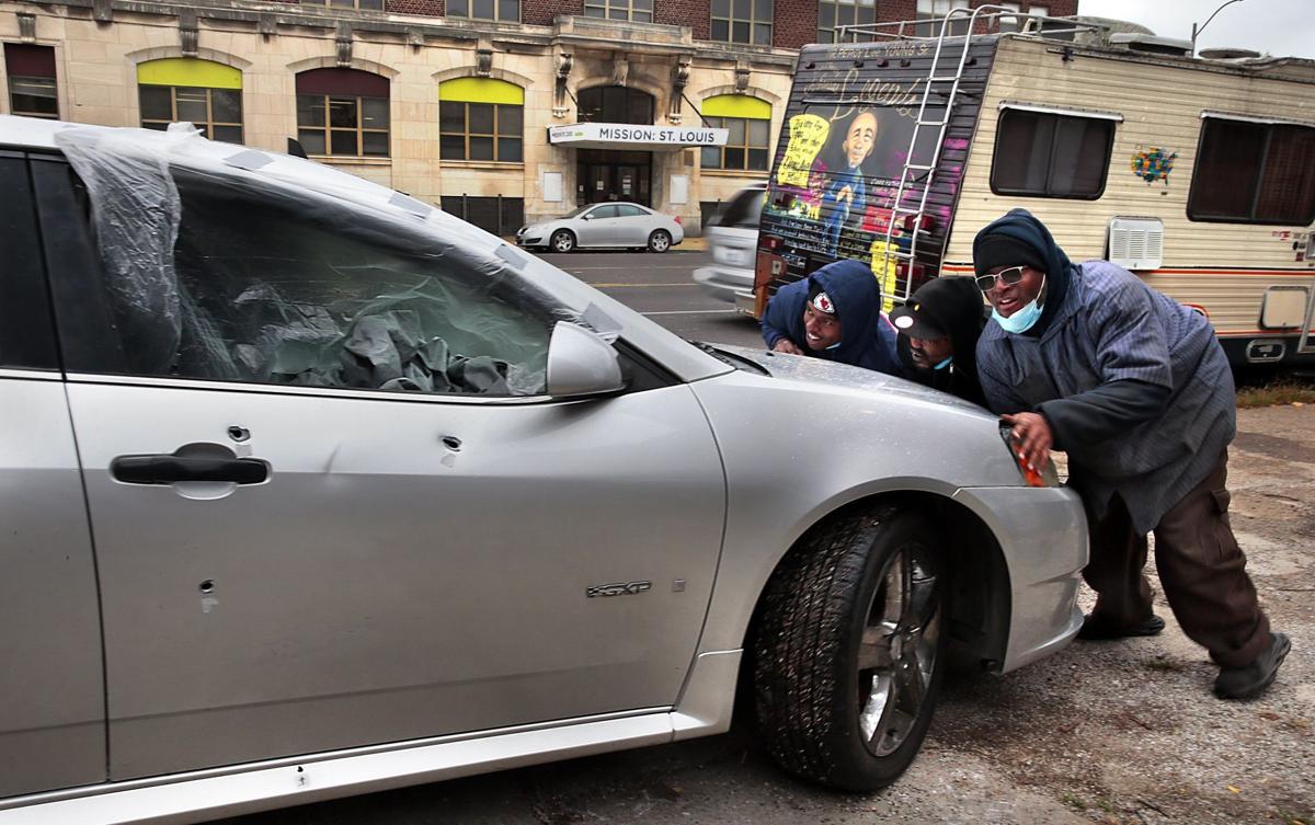 One Mile In St Louis Death Comes Too Often On Stretch Of North Grand Law And Order Stltoday Com One Mile In St Louis Death Comes Too Often On Stretch Of North Grand Law And Order Stltoday Com