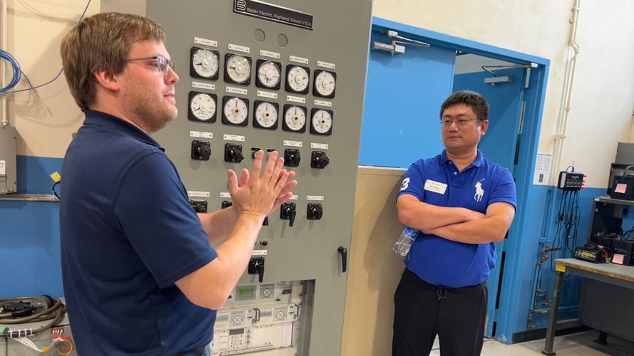 Engineering students get glimpse at future careers while touring Basler Electric