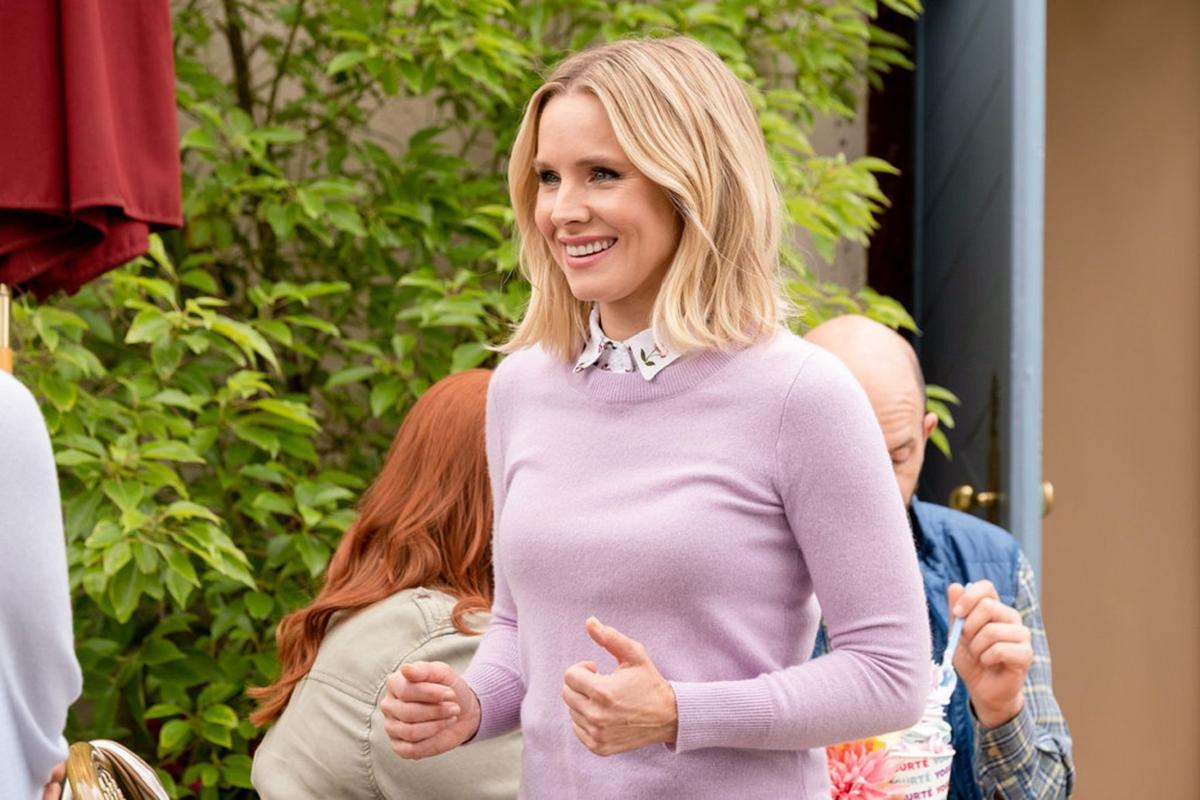 Worth Watching: Saving Humanity in 'The Good Place,' 'Unicorn' Gets Romantically Serious, Resolving Cliffhangers on 'SVU' & 'Evil'