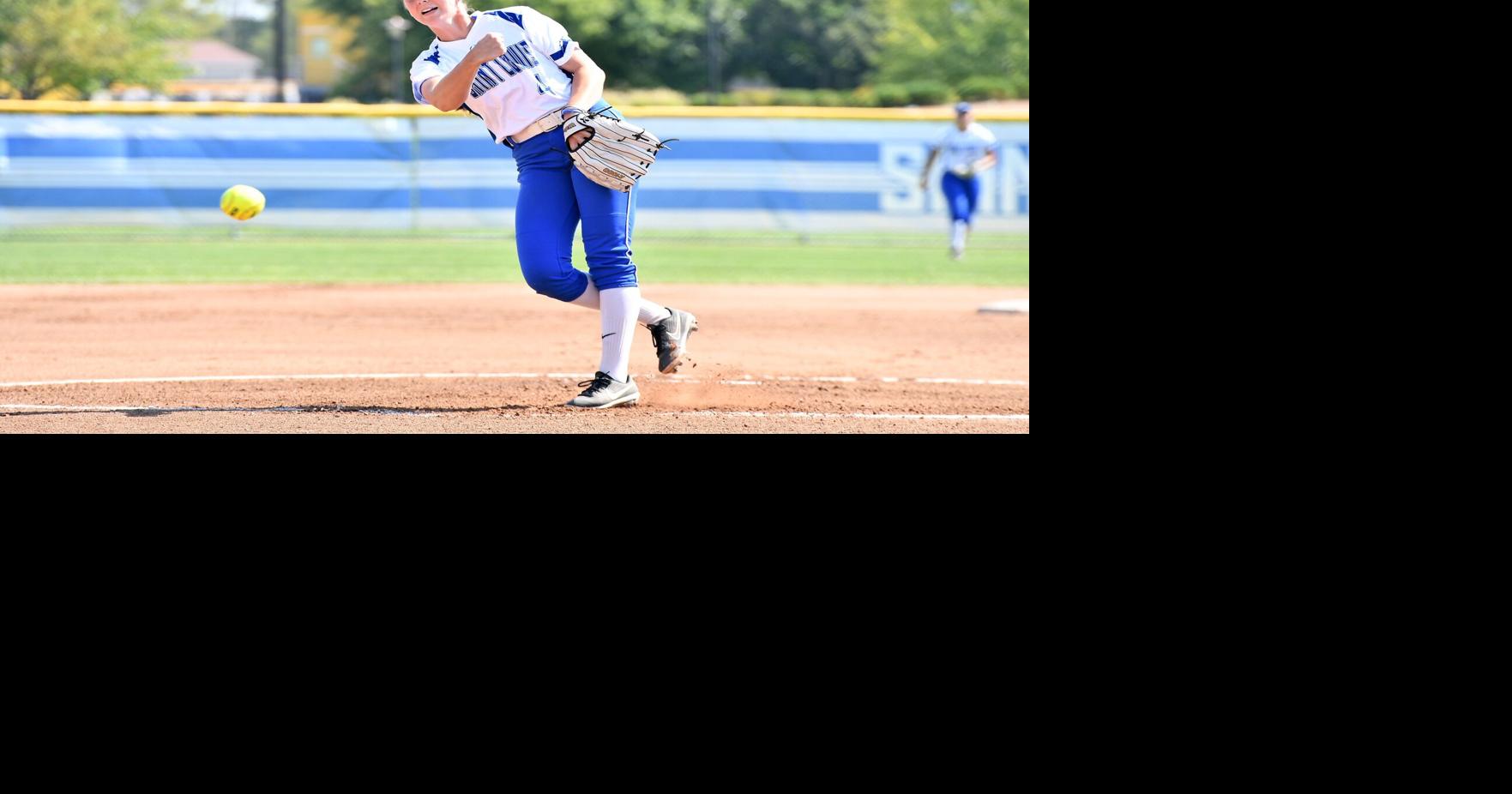 SLU softball team is surging behind experience of fifthyear players