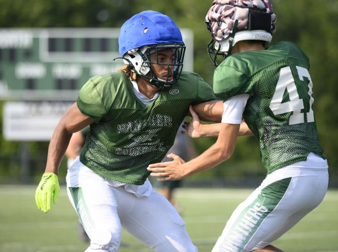 Fort Zumwalt North football practice