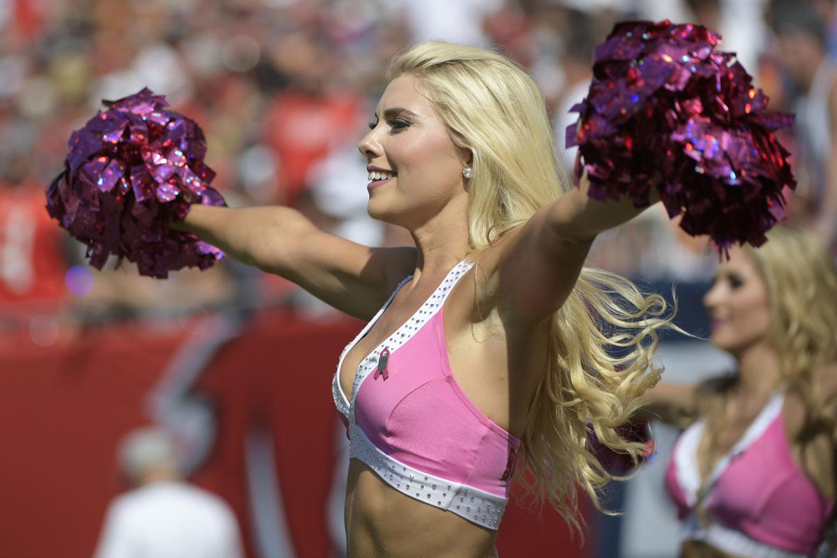 Raiders Buccaneers Football