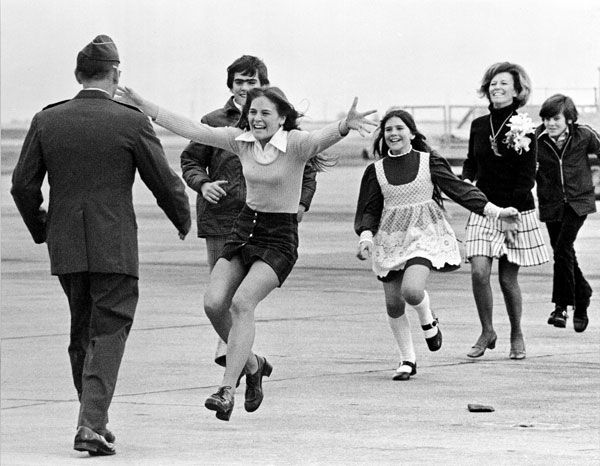 Vietnam prisoner of war returns home